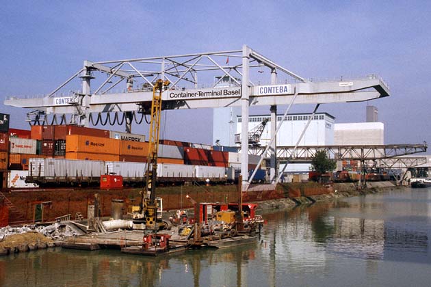 HBS Basel Kleinh&uuml;ningen - 2002-10-03