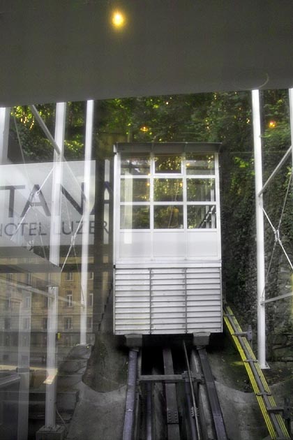 Hotel Montana Luzern - 2004-07-15 Hotel Montana Luzern - 2004-07-15