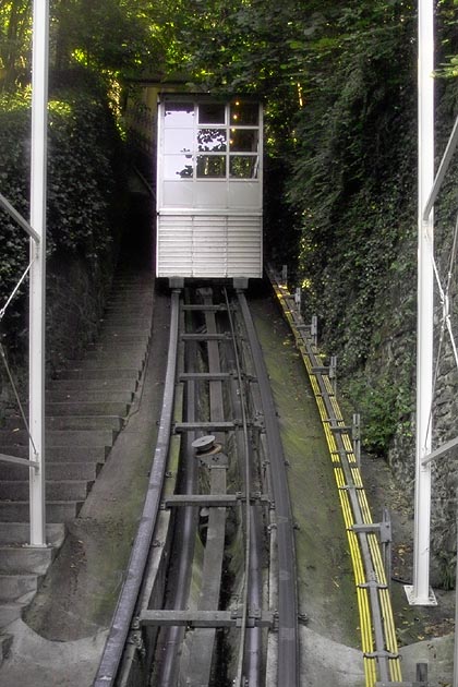 Hotel Montana Luzern - 2004-07-15 Hotel Montana Luzern - 2004-07-15