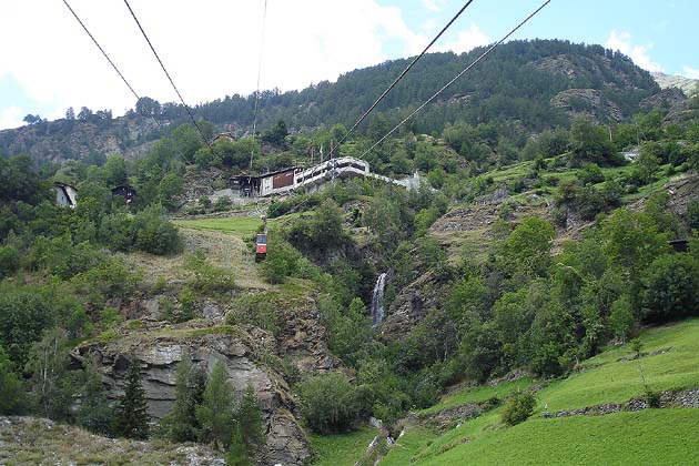 LKE Embd - 2006-08-07 LKE Embd - 2006-08-07