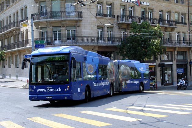 TL Lausanne Avenue du Th&eacute;&acirc;tre / Avenue Georgette - 2006-07-26