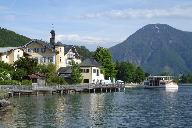 Tegernsee, Tegernsee-Rathaus - 2009-05-21 Tegernsee, Tegernsee-Rathaus - 2009-05-21
